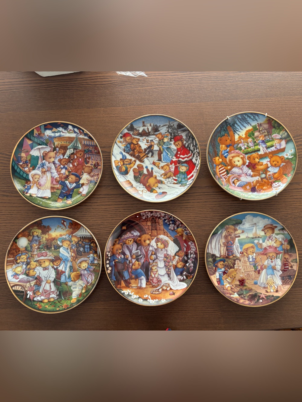 Franklin mint heirloom Carol Lawson Teddy bear decorative plate collection of 6